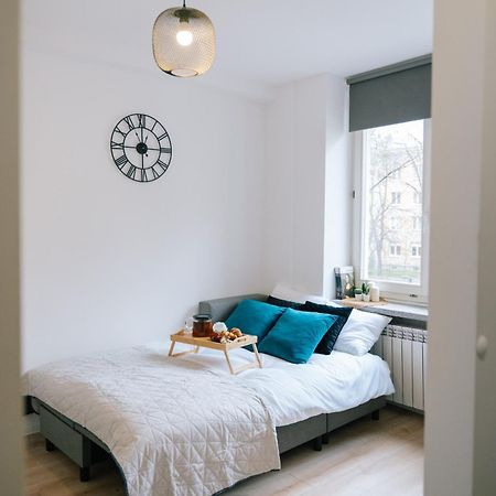 Warsaw Ochota - Top Location, Park&Tram Nearby - By Rentujemy Buitenkant foto